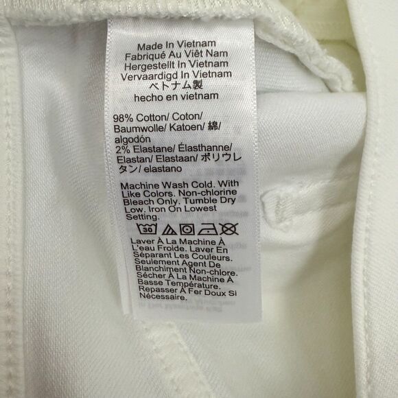 J.CREW Classic Denim Short 32 Optic White Wash 5” Folded Cuff Jean B28 - Picture 7 of 7